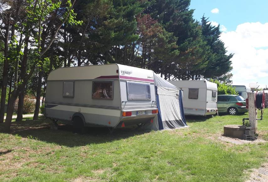 emplacement caravane camping hérault