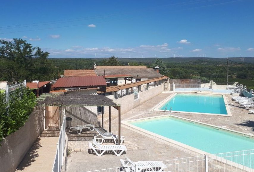 camping piscine étang de thau