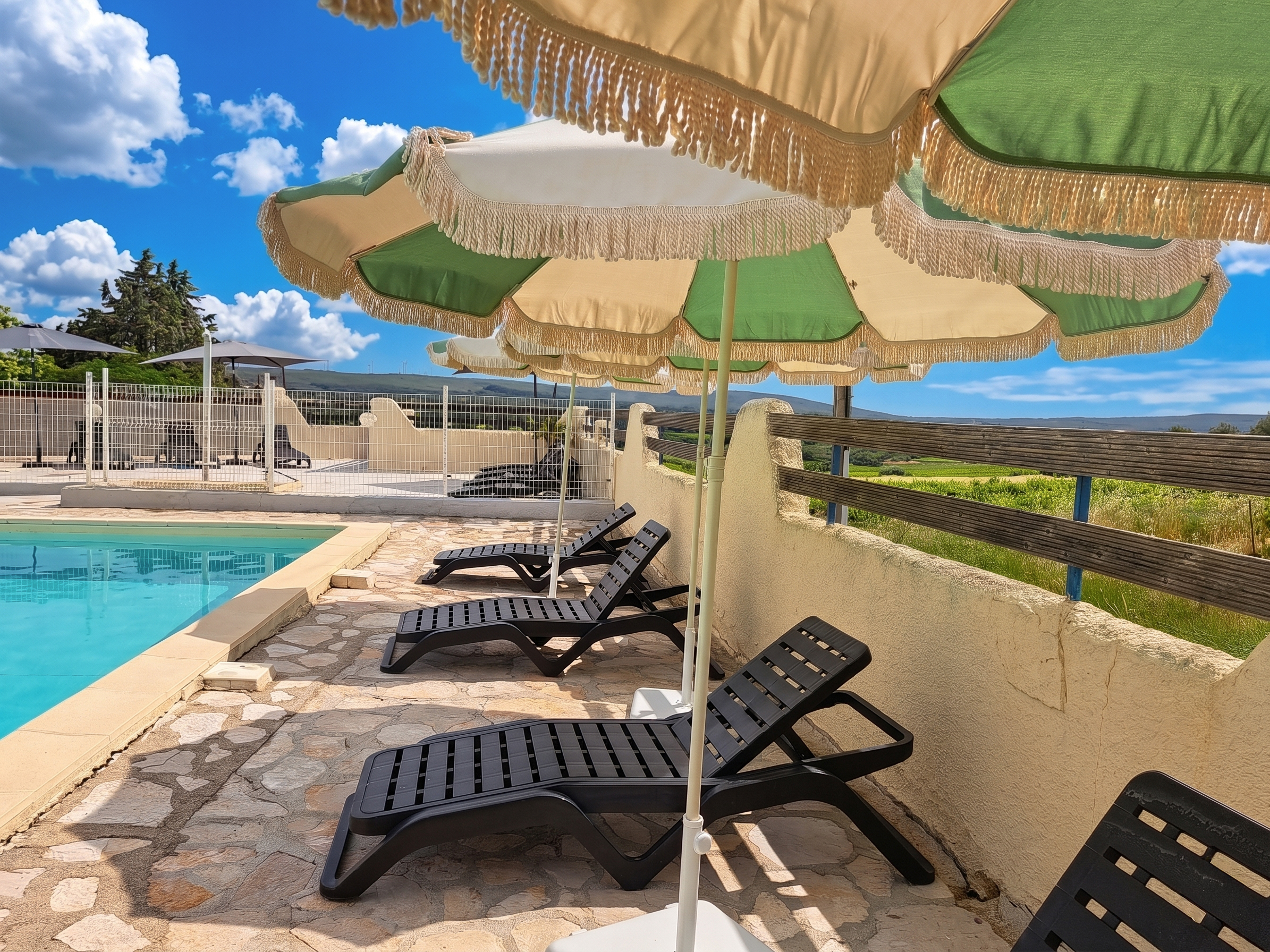 camping herault avec piscine